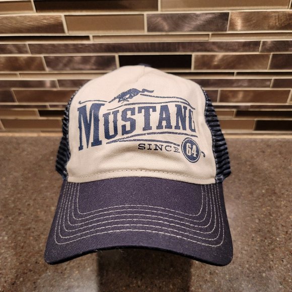 Other - NWOT Ford Mustang Snapback Hat (Since 64)